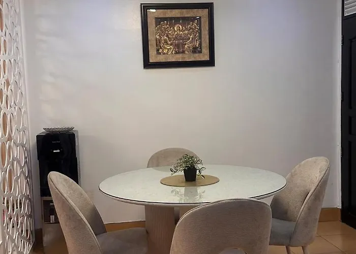 2br With Free Parking Near Sm North And Trinoma * Manila
